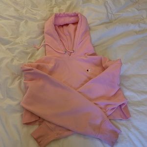 Champion cropped pink sweater